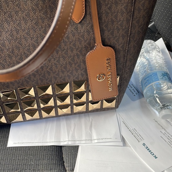 New and original Michael Kors bag - Picture 2 of 3